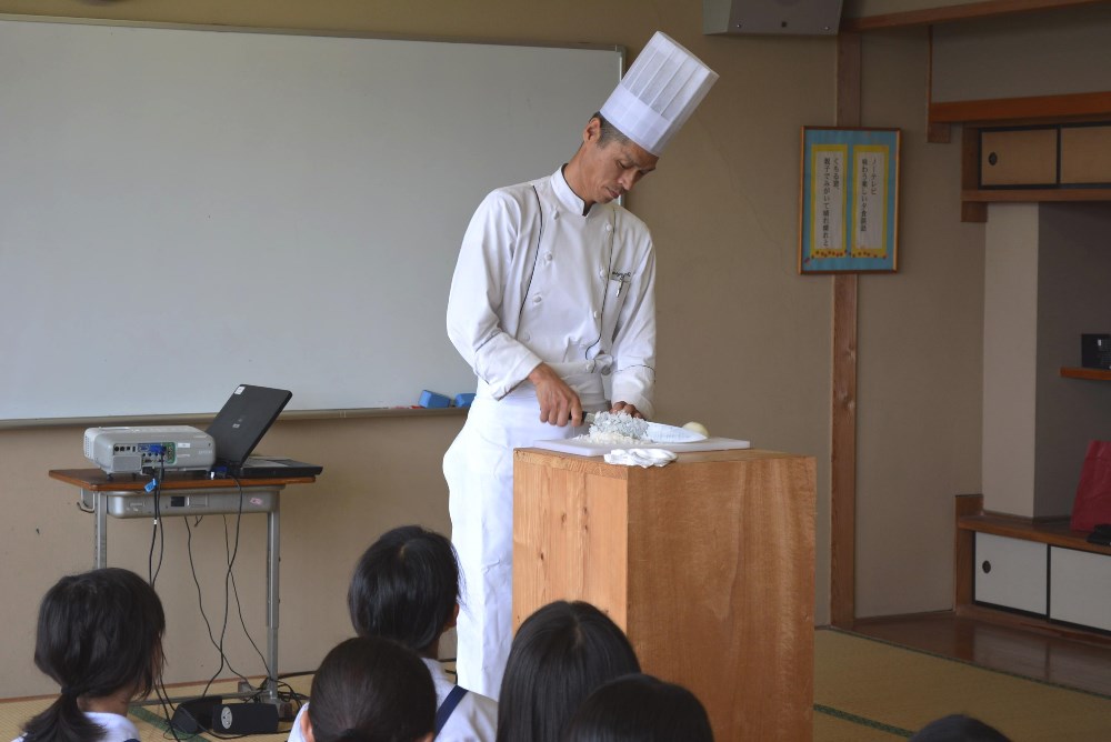 玉ねぎのみじん切り