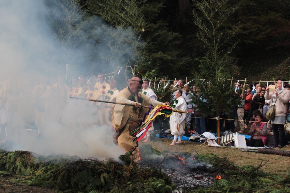 脊振火祭り