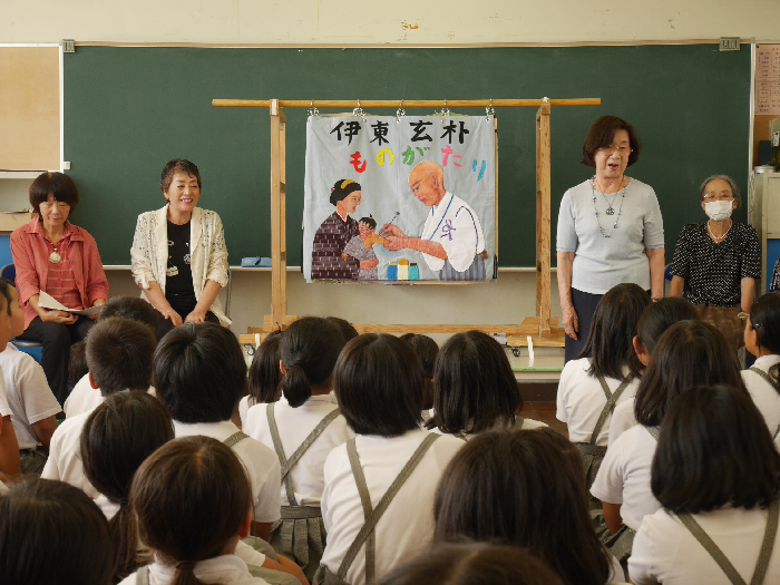 伊東玄朴布芝居