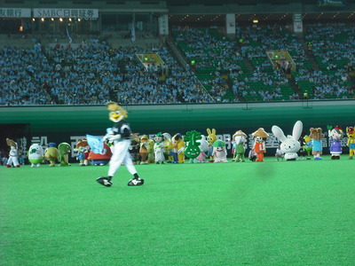 鷹の祭典マスコット祭り